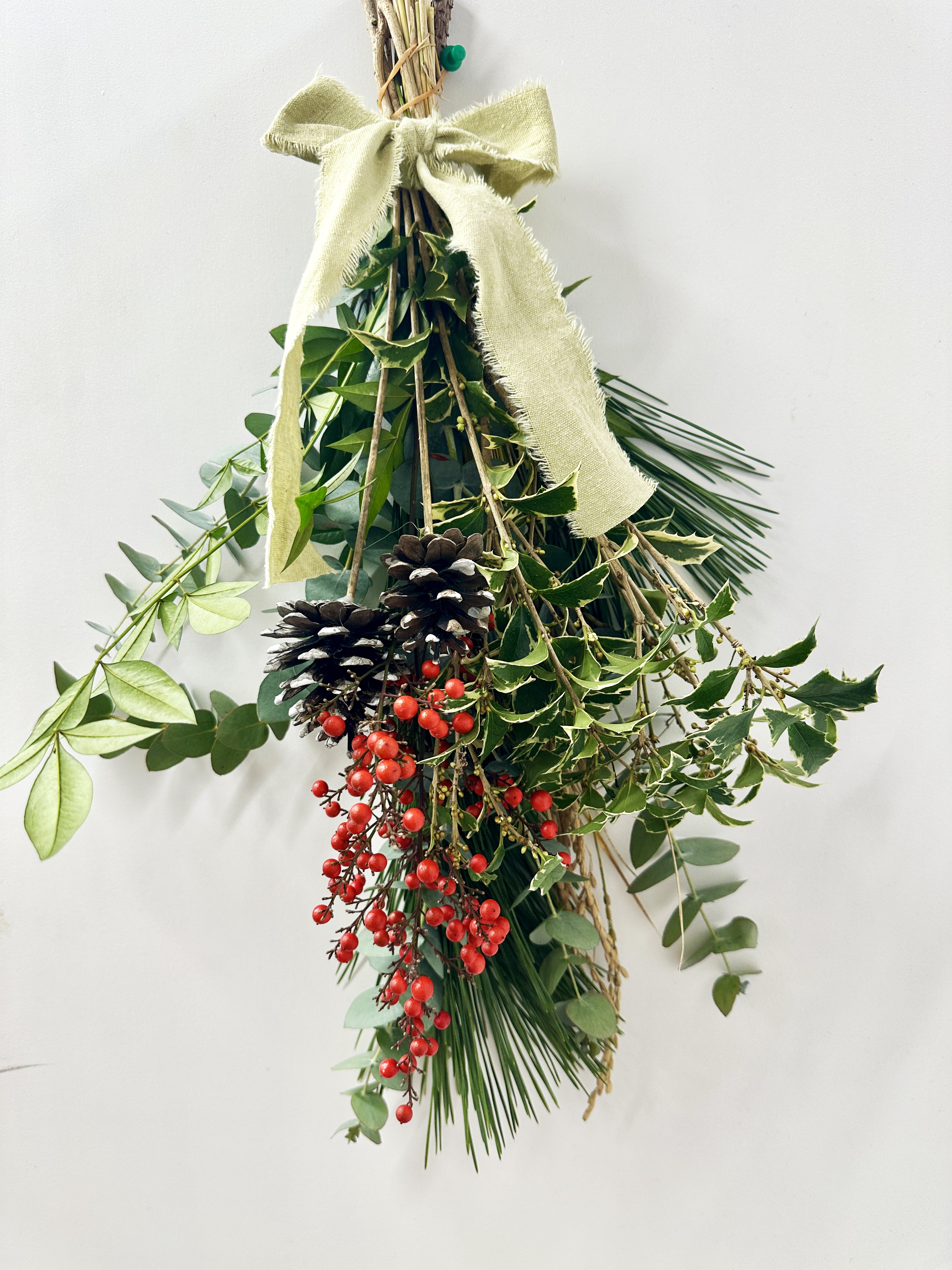 ♡クリスマススワッグ11月初旬くらいから 随時出品します♡ クリスマス&正月用スワッグ】クリスマス〜お正月まで長く楽しめる