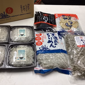 土曜日送料無料！ご希望セット要望承ります通常価格6000円（税別）以上のもののみ