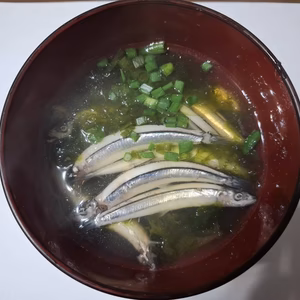 きんなご生（冷凍）1kg