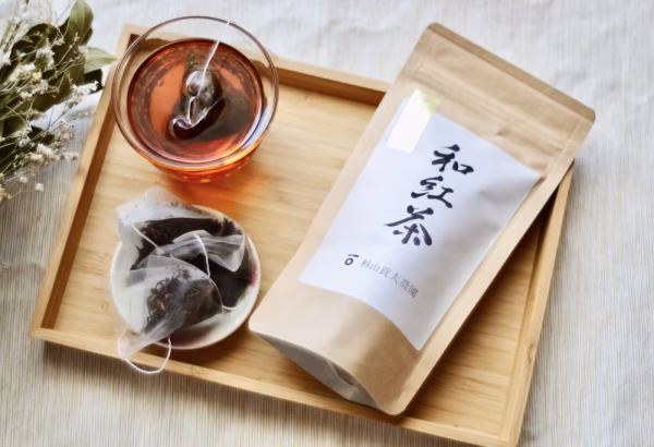 杉山貢大農園の「和紅茶」ティーバッグ1袋×10個入り