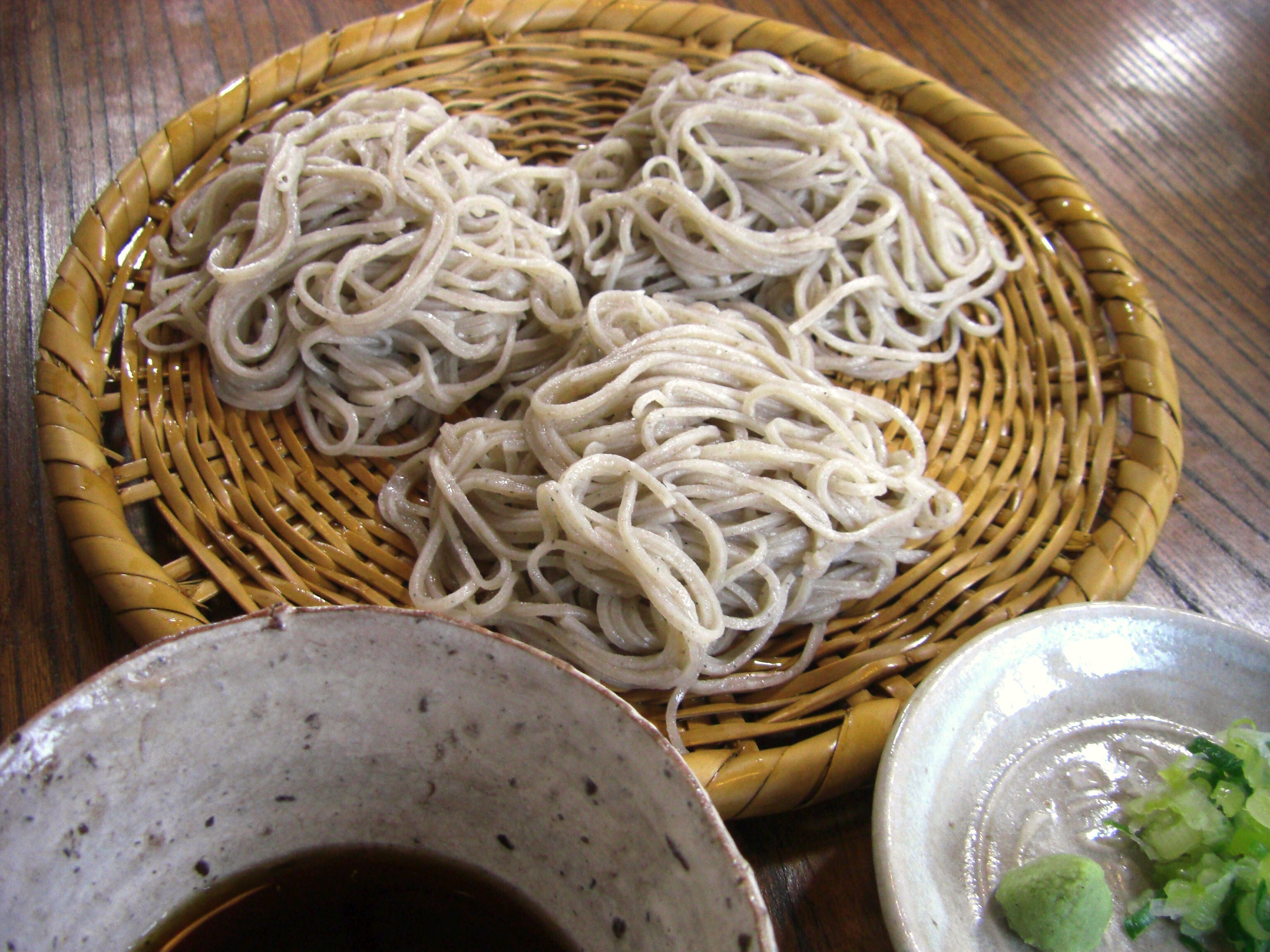 【ウォームウッド 様】そば粉 9 kg 生産農家直送 そば粉 （無農薬、無化学肥料栽培） 信州坊主ほのか（細井