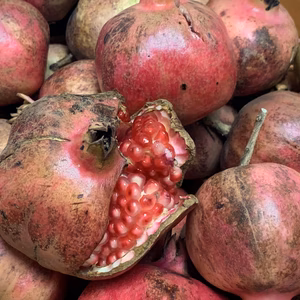 【自然栽培】稀少な国産生ざくろ★農薬・肥料不使用｜ザクロ｜柘榴