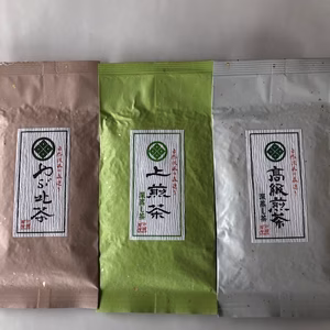 ネコポス専用　静岡（森町産）深蒸煎茶 　飲みくらべセットのお茶