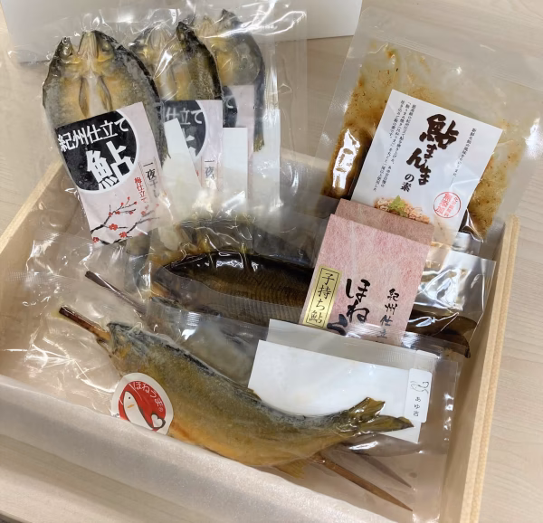 【夏ギフト】 厳選 紀州仕立て鮎プレミアムセットA　(７月発送)