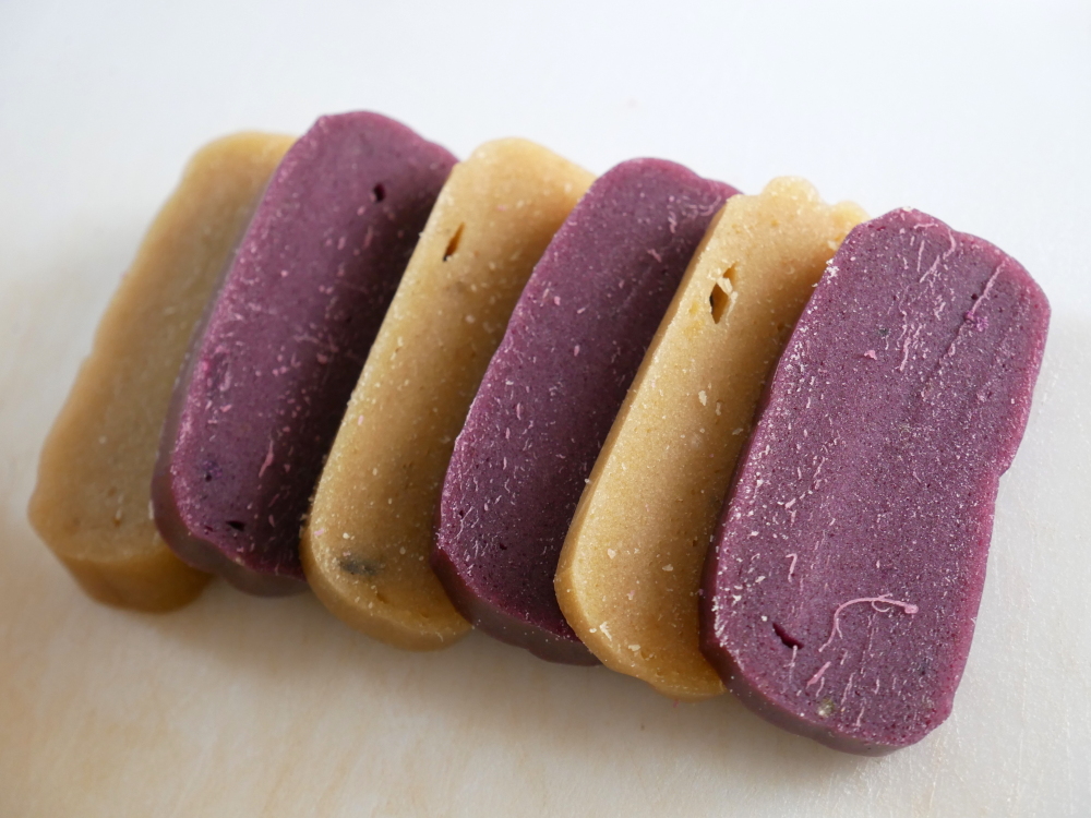 干し芋マニア必見 五島列島のモチモチお菓子 かんころ餅 を買ってみた 農家漁師から産地直送の通販 ポケットマルシェ