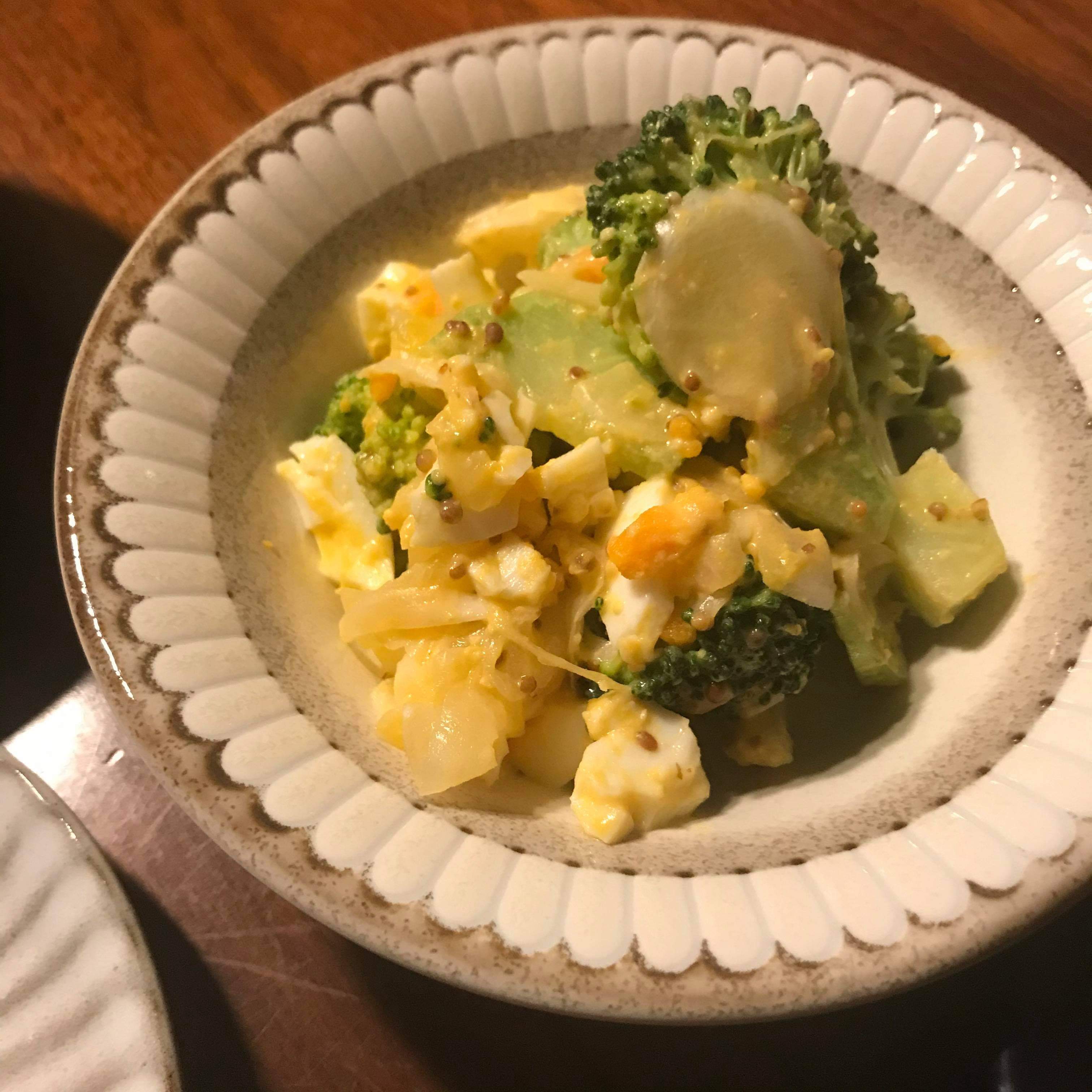 茎が甘い 生で食べられる葉つきブロッコリー 農家漁師から産地直送の通販 ポケットマルシェ