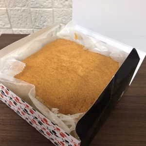 台湾カステラ（和歌山産自然栽培スペルト小麦粉100％使用）