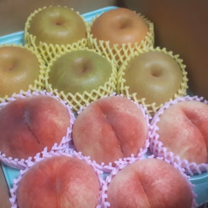 自家用 山根白桃&幸水梨set  3㌔10玉