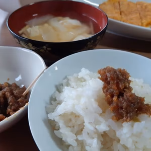春の香り　今だけ　正子さんのふきのとう　手作り味噌でごはんを楽しむ