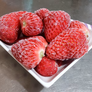 完熟冷凍イチゴ（恋みのり）１kg（約3.8パック相当）