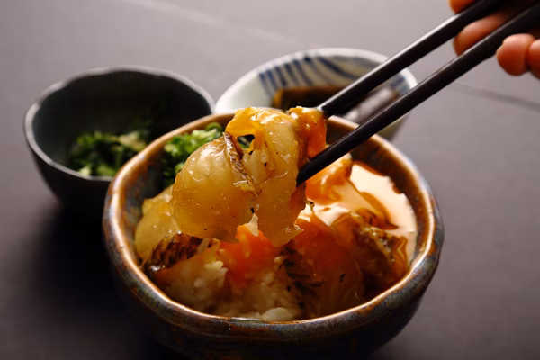 【パパッとできて食欲そそる1品】朝採れジューシーな味わいの真鯛は旨味が抜群です！