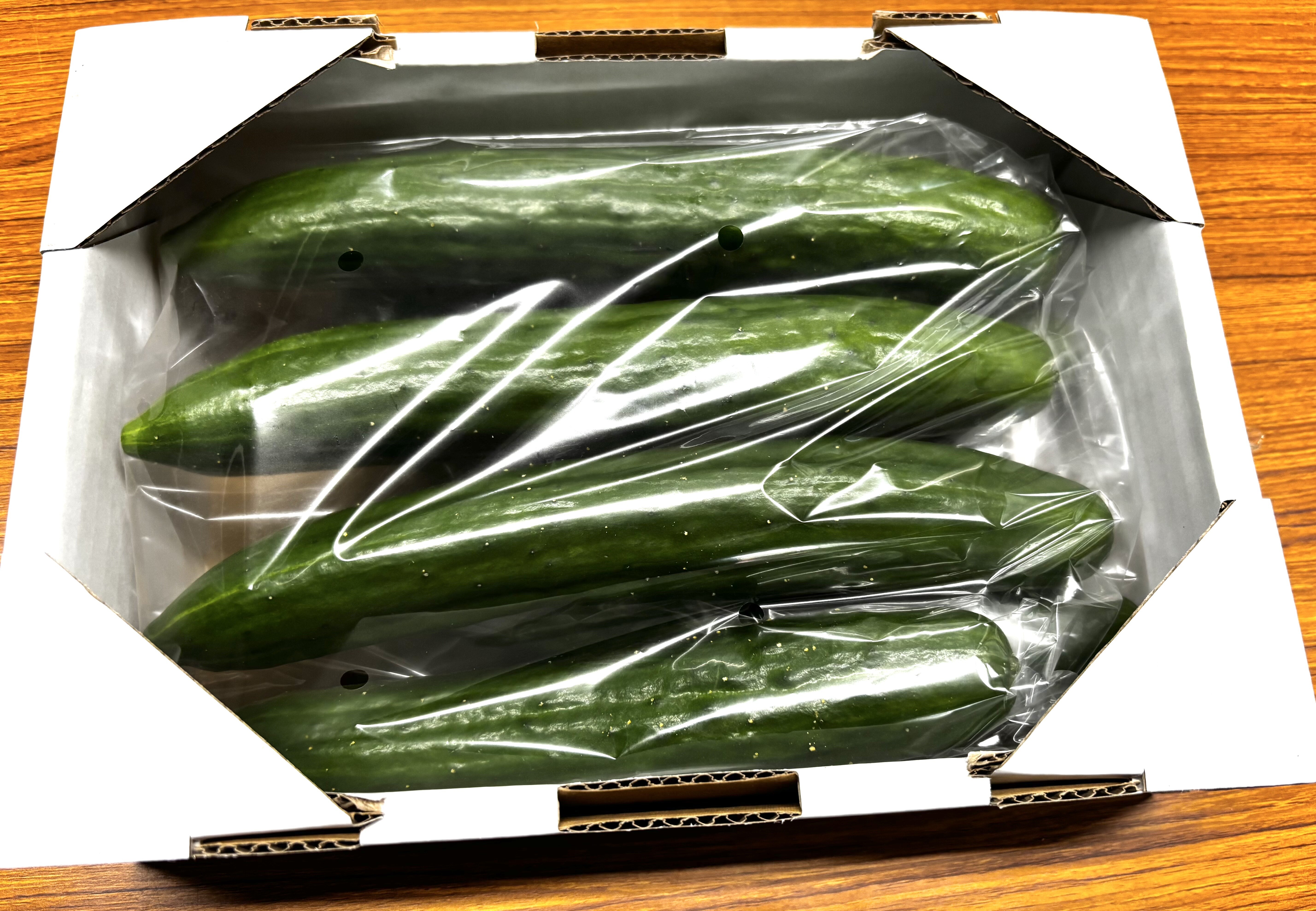 きゅうり 高知県産 今作初出荷!!】パリッパリきゅうり1㎏箱 ｜きゅうりの