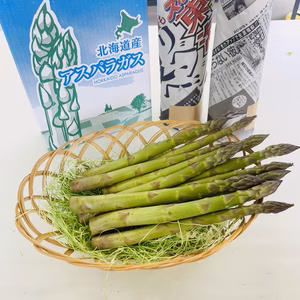 ‼️激太&激甘‼️早朝に採れた北海道のプレミアムアスパラ