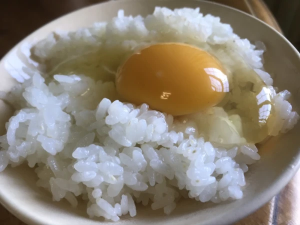 冷蔵】しあわせ卵かけご飯 平飼い卵３０個（本州四国九州お届け限定）