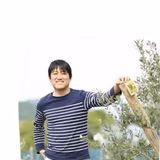 真鍋貴臣 | 荘内半島オリーブ農園