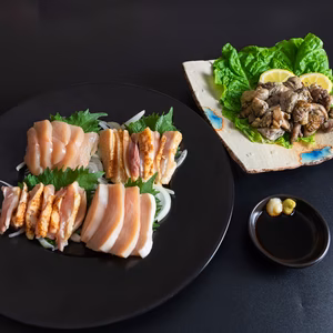 定番から希少部位まで！大摩桜鶏刺し4種/炭火焼/さしみ醬油（冷凍）