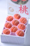 R5A3「贈答用 桃 大玉 3㎏」（８～１2玉入り）