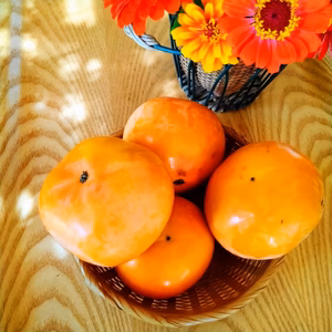 シャキッとした歯ごたえ　次郎柿　常温発送