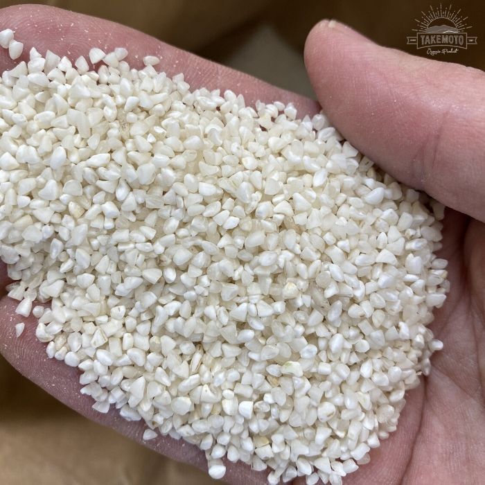 30kg 小米 鳥の餌 砕米 色彩選別機で飛ばしたお米等です 訳あり米】 20kg 砕米 (小米 鳥の餌 くず米 訳あり ふるい下 うるち米