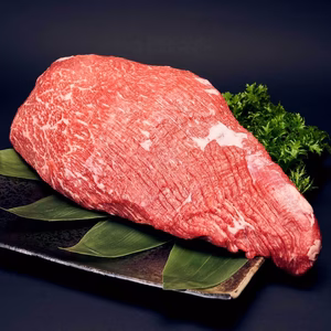 【塊】モモ肉  どんなお料理でも◎ 和牛オリンピック日本一の農場からお届け