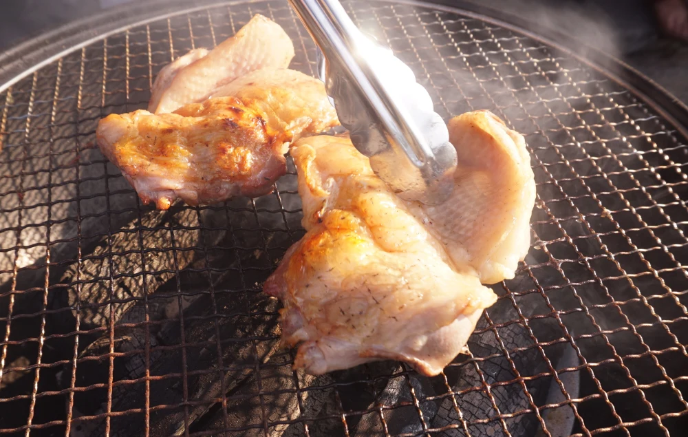 【ボリューム満点！】久米島赤鶏モモ肉1キロ