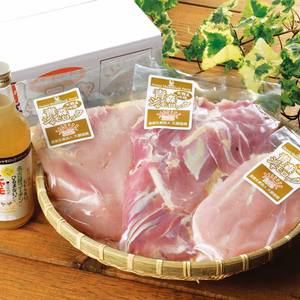 濃厚でダシが良く出る 青森シャモロック 正肉１羽セット（シャモロックスープ付）