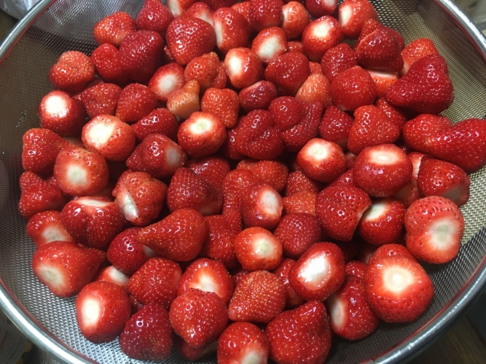 れいとうクラッシュドあまおう 冷凍イチゴ 農家漁師から産地直送の通販 ポケットマルシェ