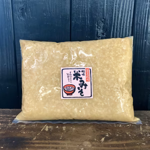 栄養味噌　吟味米味噌　2㎏×1個