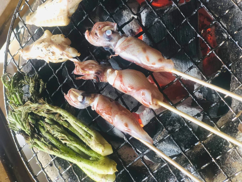 朝獲れ生ホタルイカ！−60℃低温冷凍！まるごと生でお刺身にも！