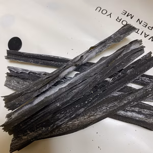 お鍋の出汁に　送料無料 道南産 養殖早煮昆布 かしら15cm