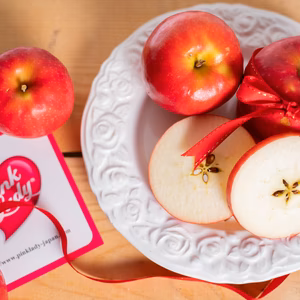 バレンタインにもおすすめ♪【小玉ピンクレディ】シャンパンのような味わい☆