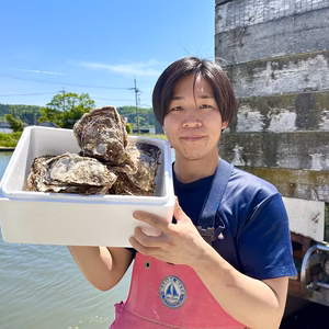 超特大 能登の岩牡蠣