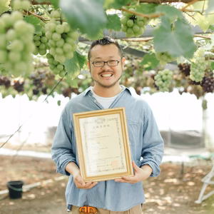 【高確率でマスカットジパング一房が当たるくじ付き】林レーズン３品種食べ比べセット