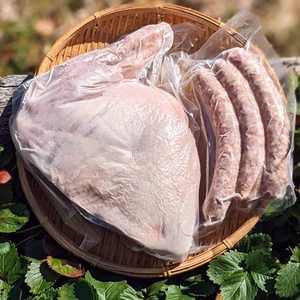 【SALEプレゼント付♪】ちび猪の骨付きモモ肉＆鹿ソーセージのグリルセット