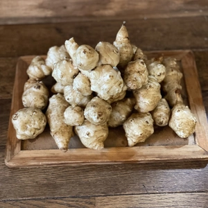 神奈川県産の新鮮❗️泥付き菊芋1キロ❗️お試しサイズ❗️