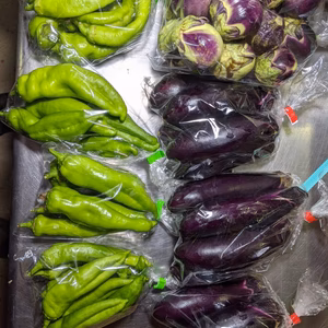 ナスとアマトウガラシ