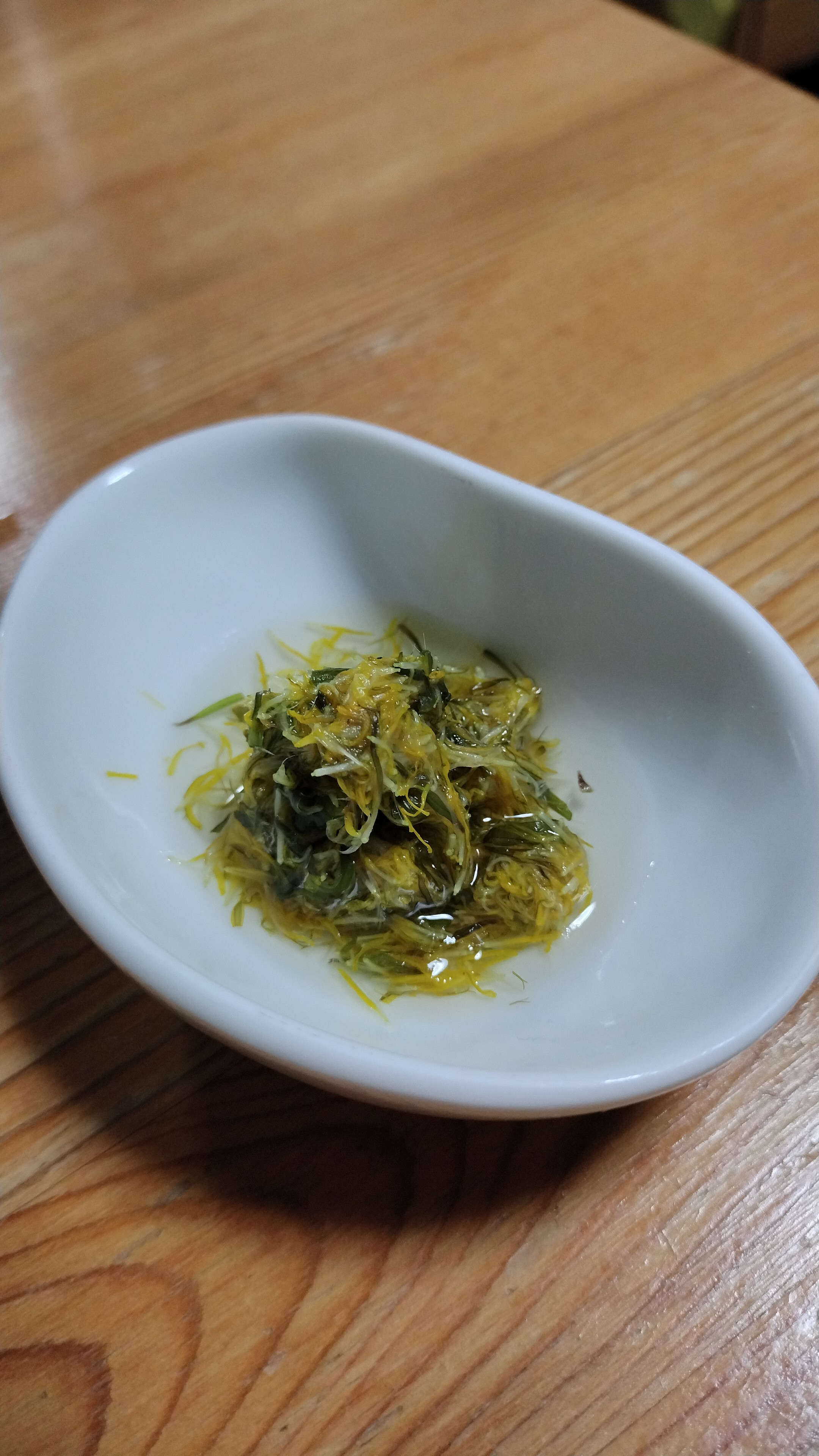 訳あり！賞味期限今月いっぱいです。ドライ・ダンデライオンの花(たんぽぽ)｜野菜の商品詳細｜ポケットマルシェ｜産直(産地直送)通販 -
