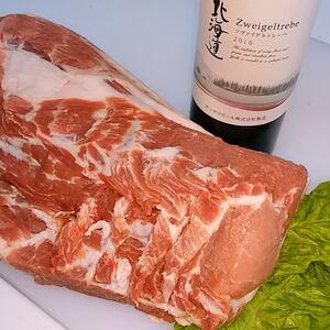 藤田　暁朗様専用商品　肩ロースブロック生肉 4.0 kg　WLD　三元交配豚