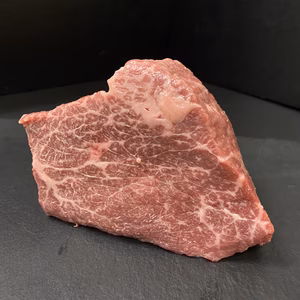 希少部位　八雲牛イチボブロック500g
