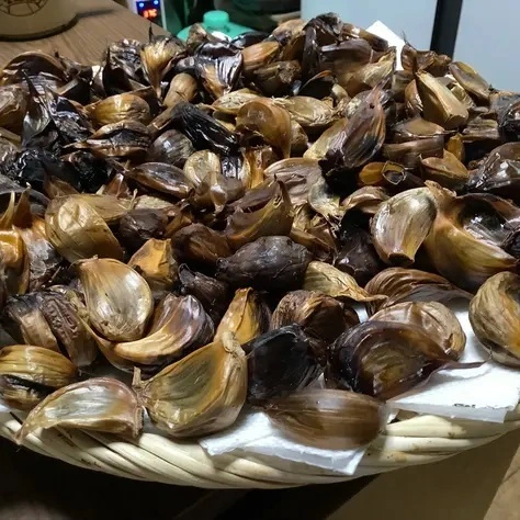 【健康】【大粒】特撰黒にんにく100g×2【オマケ付き】