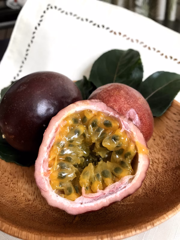 今年初出品【静岡で育った南国フルーツ】パッションフルーツ