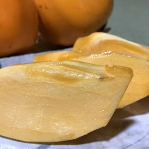 でかっ！うまっ！渋抜き柿　(蜂屋柿)　　生食 12月10日前後の発送予定